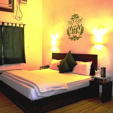 La Casa Hotel Haridwar Bagian luar foto