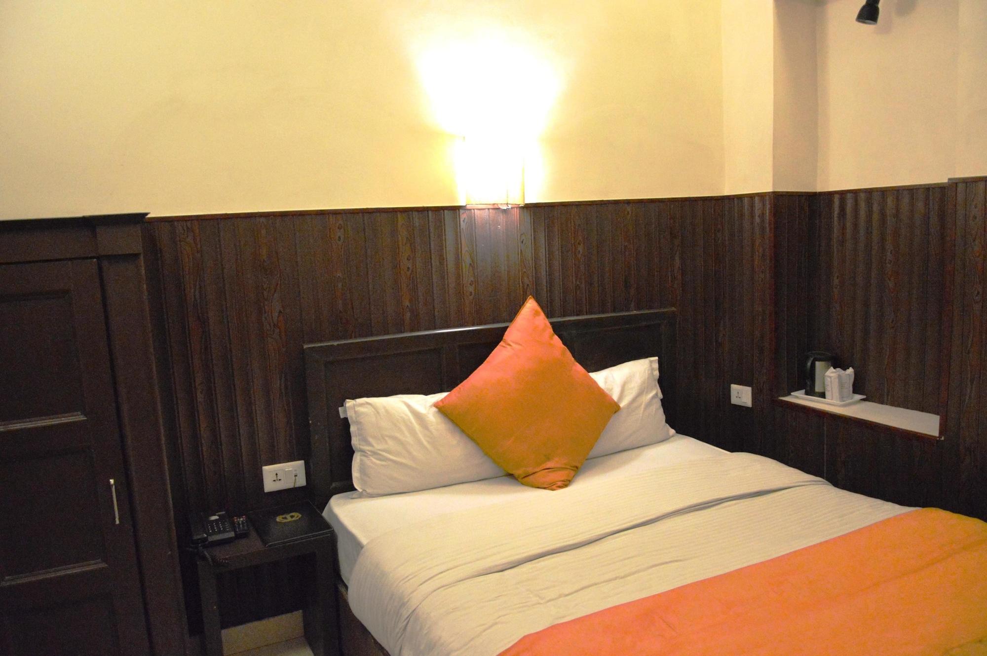 La Casa Hotel Haridwar Bagian luar foto
